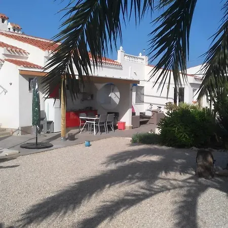 Villa Dos-lagos *