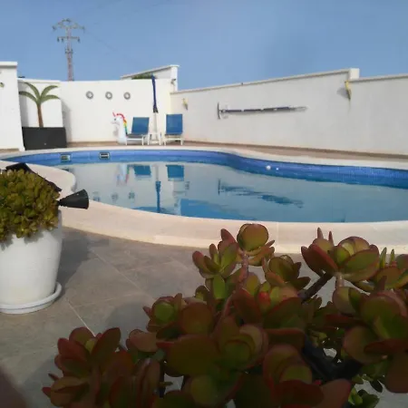Villa Dos-lagos